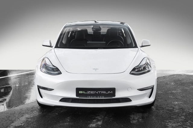 5YJ3E7EB0MF965868 2021 TESLA MODEL 3-2