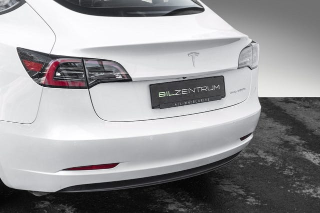 5YJ3E7EB0MF965868 2021 TESLA MODEL 3-5
