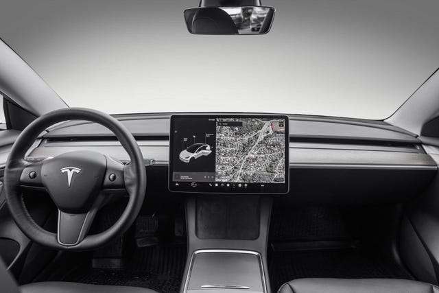 2021 TESLA MODEL 3 - 11