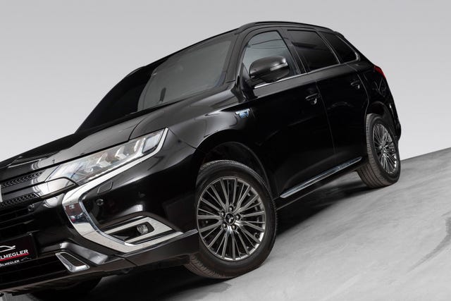JMBXDGG3WLZ020773 2020 MITSUBISHI OUTLANDER-2