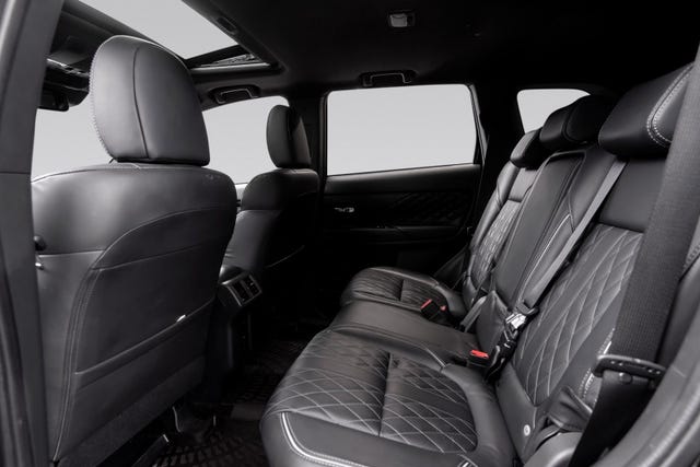 2020 MITSUBISHI OUTLANDER - 31
