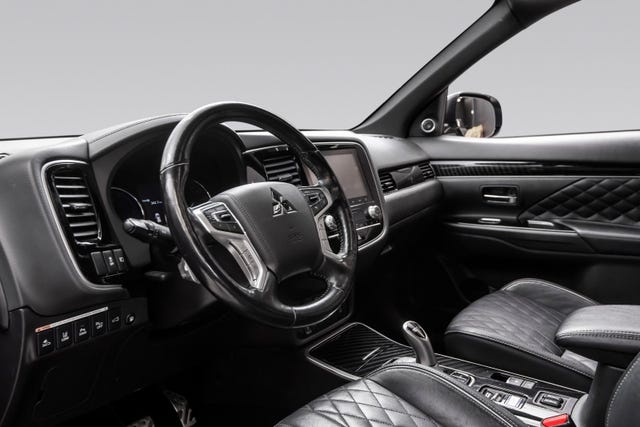 2020 MITSUBISHI OUTLANDER - 15