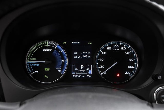 2020 MITSUBISHI OUTLANDER - 22