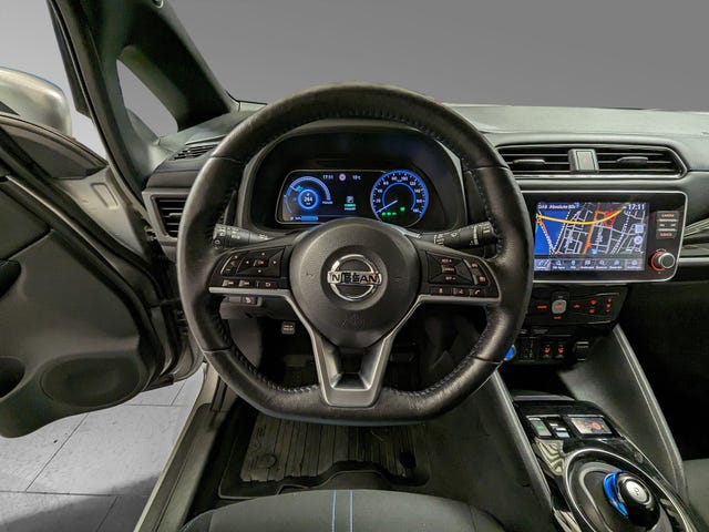 2021 NISSAN LEAF - 16