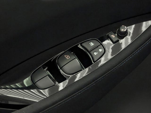 2021 NISSAN LEAF - 14