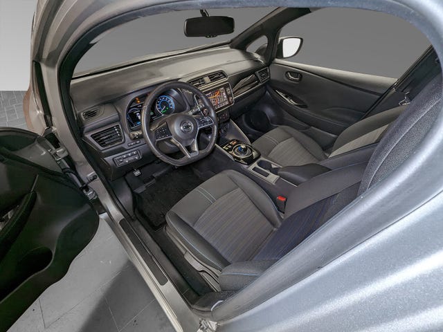 2021 NISSAN LEAF - 9