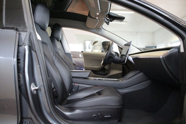 2021 TESLA MODEL 3 - 12