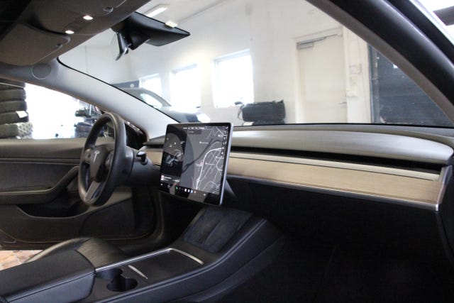 2021 TESLA MODEL 3 - 15