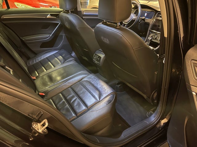 2018 VOLKSWAGEN GOLF - 9