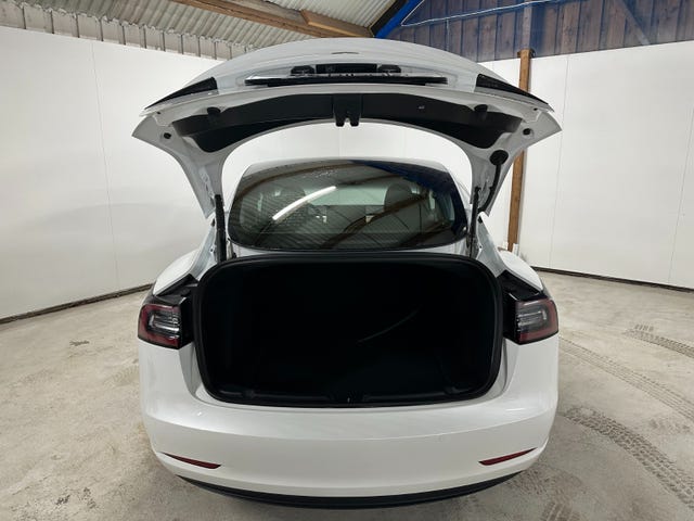 2021 TESLA MODEL 3 - 9