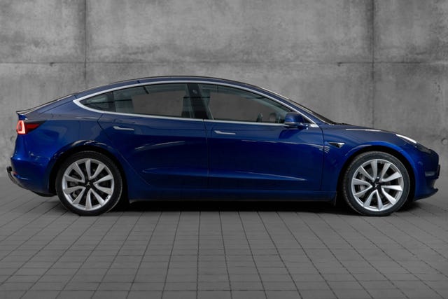 5YJ3E7EB5KF262652 2019 TESLA MODEL 3-3
