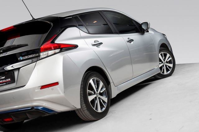 SJNFAAZE1U0093621 2020 NISSAN LEAF-3