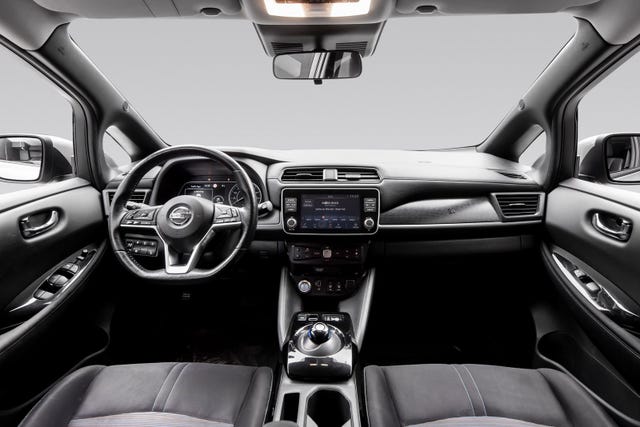 2020 NISSAN LEAF - 13