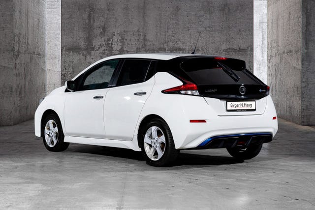 SJNFAAZE1U0115907 2021 NISSAN LEAF-2