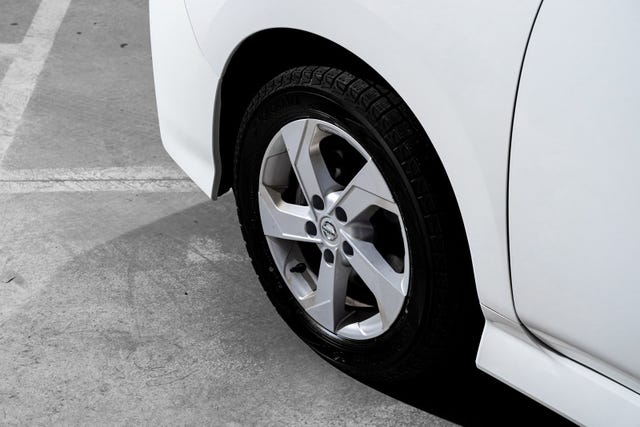 2021 NISSAN LEAF - 25