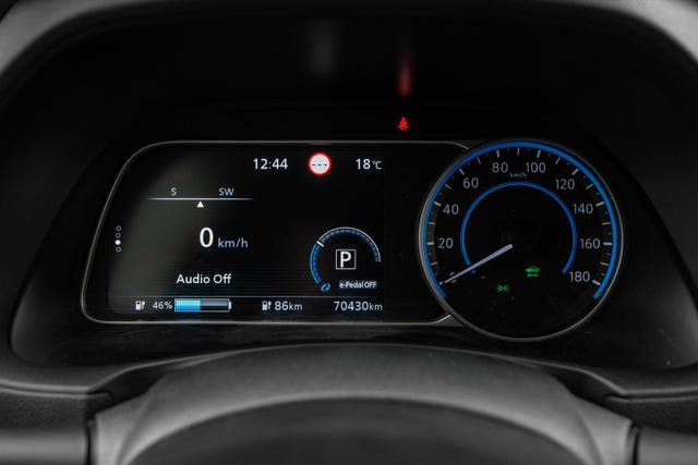2018 NISSAN LEAF - 13