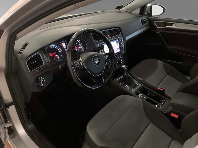2015 VOLKSWAGEN GOLF - 11