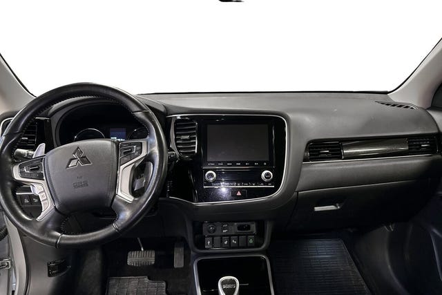 2020 MITSUBISHI OUTLANDER - 11