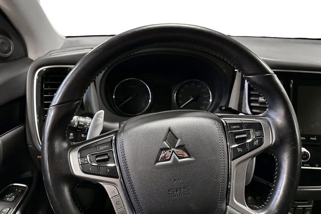 2020 MITSUBISHI OUTLANDER - 13