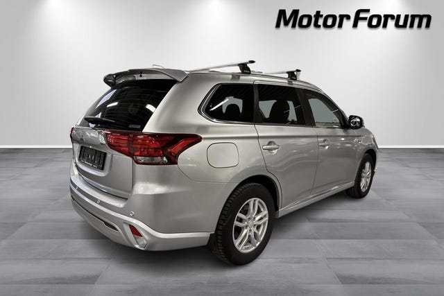 2020 MITSUBISHI OUTLANDER - 7