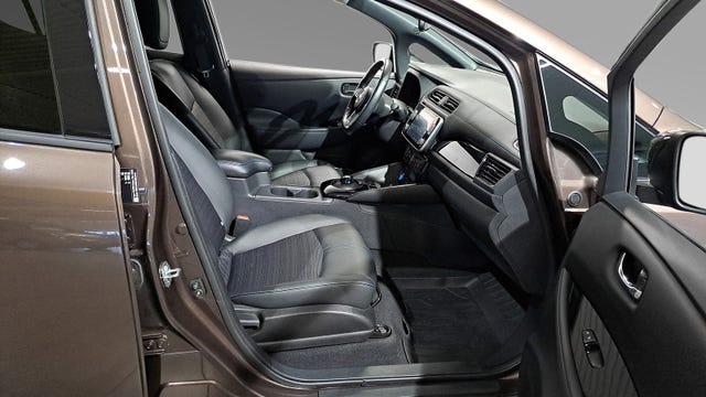 2021 NISSAN LEAF - 20