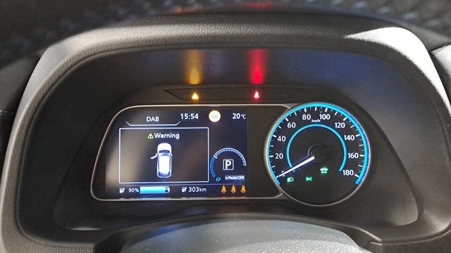 2021 NISSAN LEAF - 16