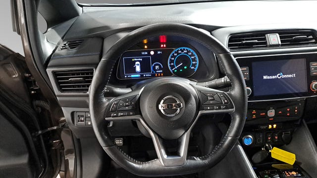 2021 NISSAN LEAF - 15