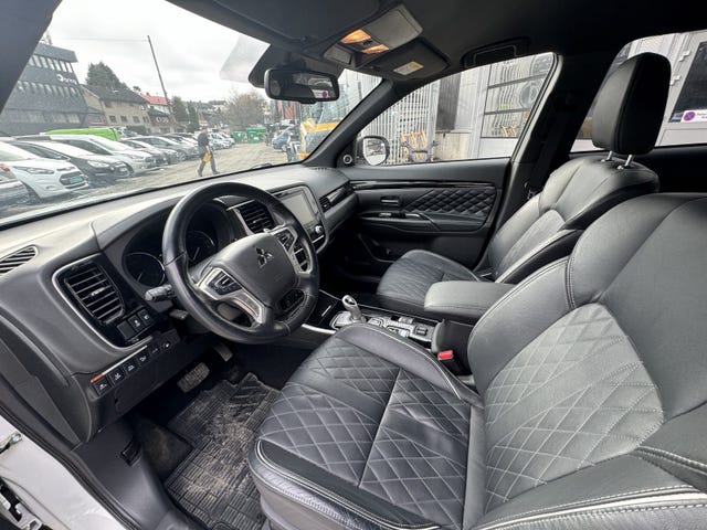 JMBXDGG3WLZ002160 2020 MITSUBISHI OUTLANDER-3