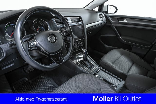 2018 VOLKSWAGEN GOLF - 16