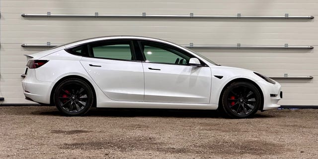 5YJ3E7EC6MF838910 2021 TESLA MODEL 3-1