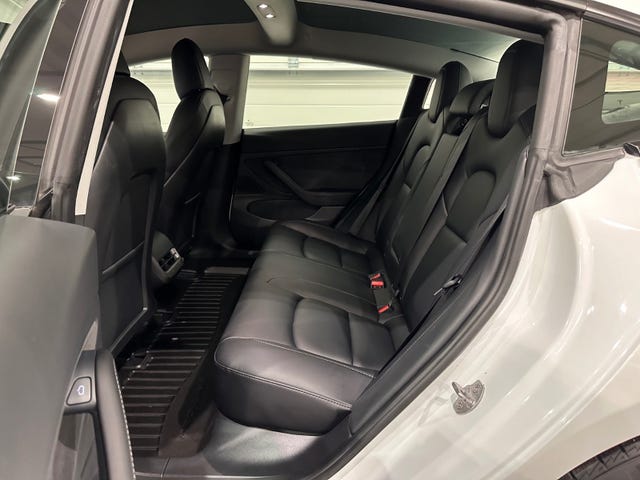 2021 TESLA MODEL 3 - 11