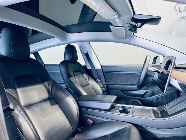 2021 TESLA MODEL 3 - 11