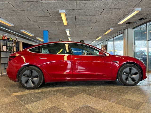 5YJ3E7EB0KF335703 2019 TESLA MODEL 3-1