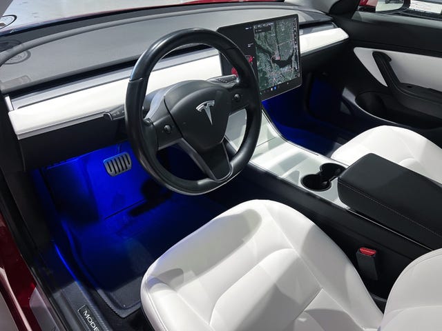 2019 TESLA MODEL 3 - 30
