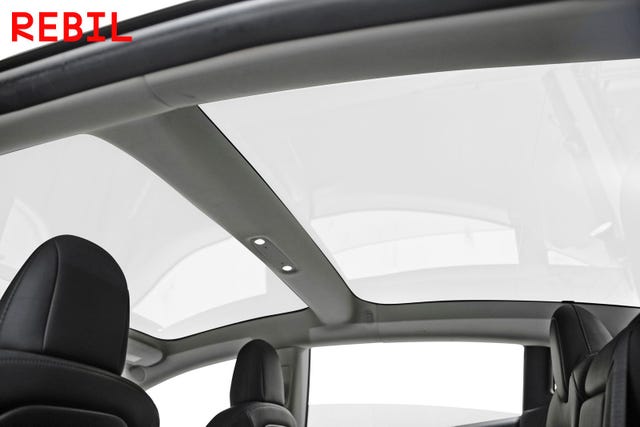 2019 TESLA MODEL 3 - 11