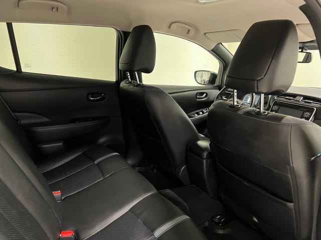 2018 NISSAN LEAF - 20