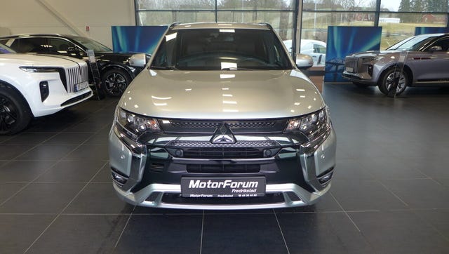 2020 MITSUBISHI OUTLANDER - 12