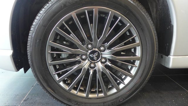 2020 MITSUBISHI OUTLANDER - 13