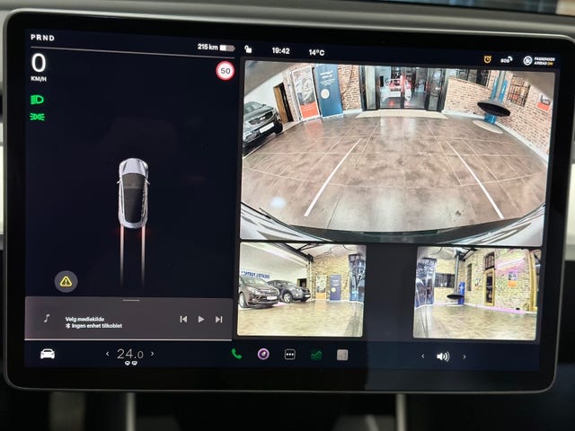 2019 TESLA MODEL 3 - 36