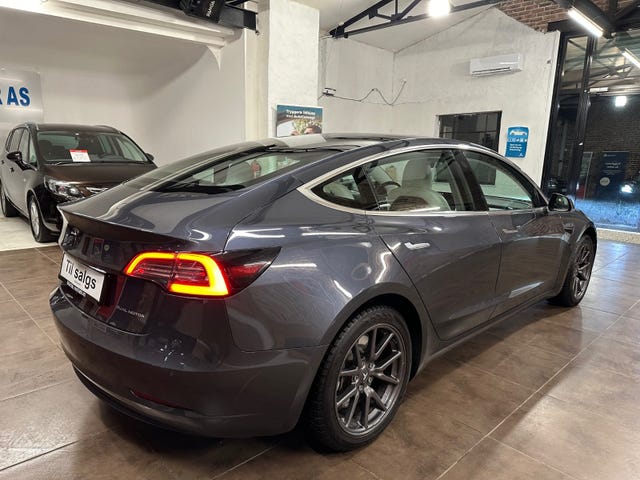 2019 TESLA MODEL 3 - 12