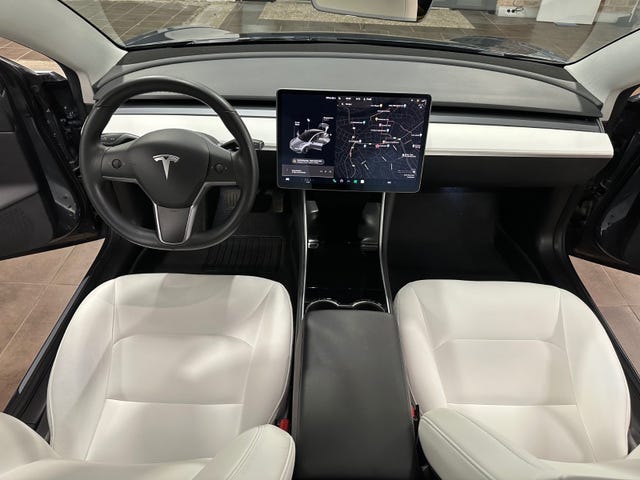 2019 TESLA MODEL 3 - 22