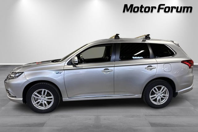 JMBXDGG3WLZ038329 2020 MITSUBISHI OUTLANDER-3
