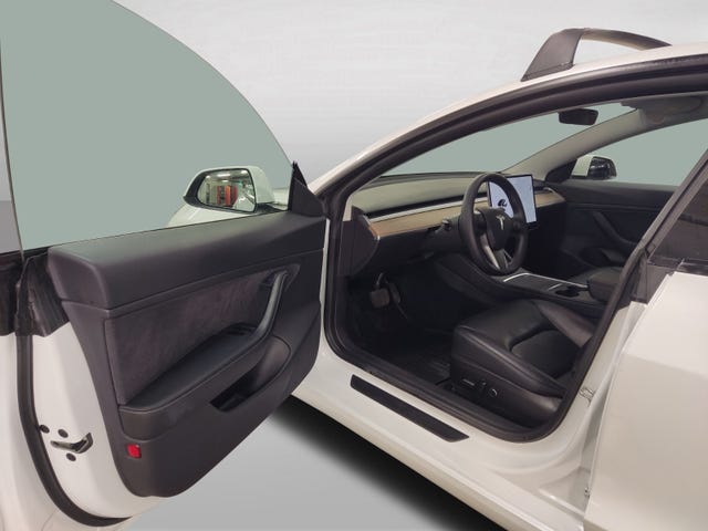 2021 TESLA MODEL 3 - 10