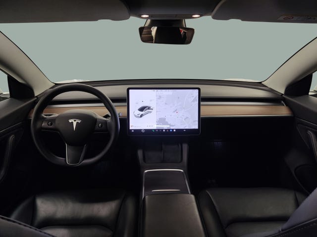 2021 TESLA MODEL 3 - 13