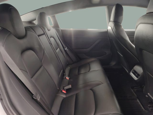 2021 TESLA MODEL 3 - 27
