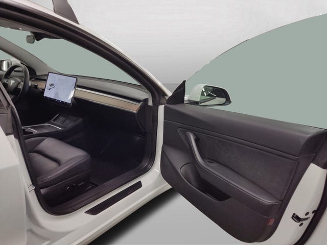 2021 TESLA MODEL 3 - 24