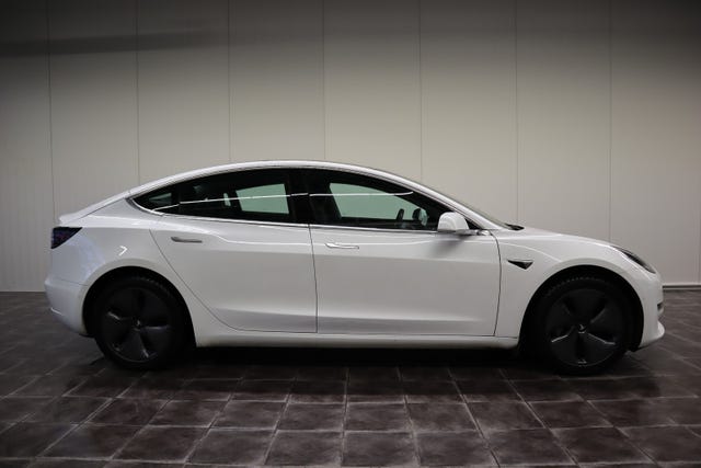 5YJ3E7EB5KF489971 2019 TESLA MODEL 3-4