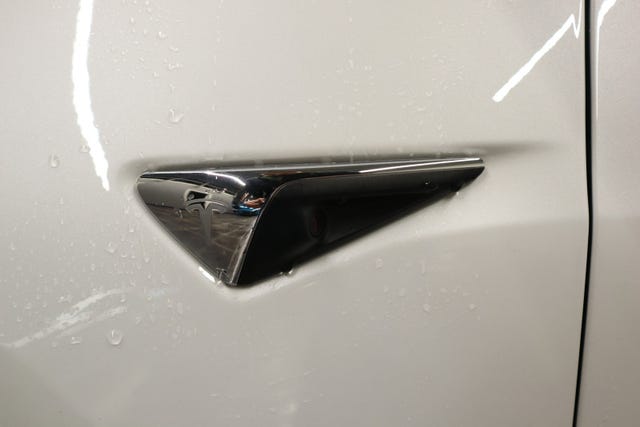 2019 TESLA MODEL 3 - 56