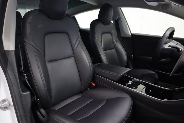 2019 TESLA MODEL 3 - 19