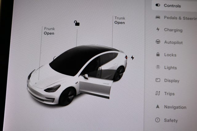 2019 TESLA MODEL 3 - 35